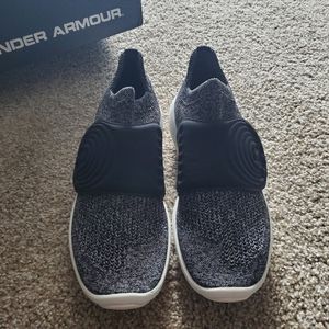 BRAND NEW Underarmour Sneakers